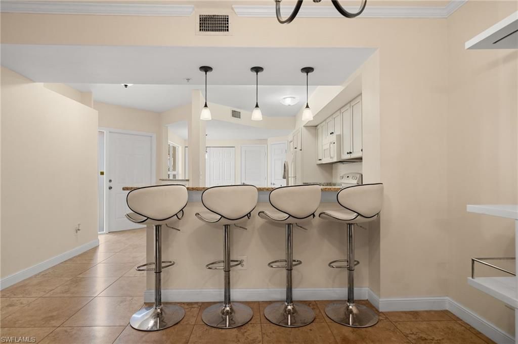 5045 Cedar Springs Dr, Unit 103, Naples, FL 34110 Photo