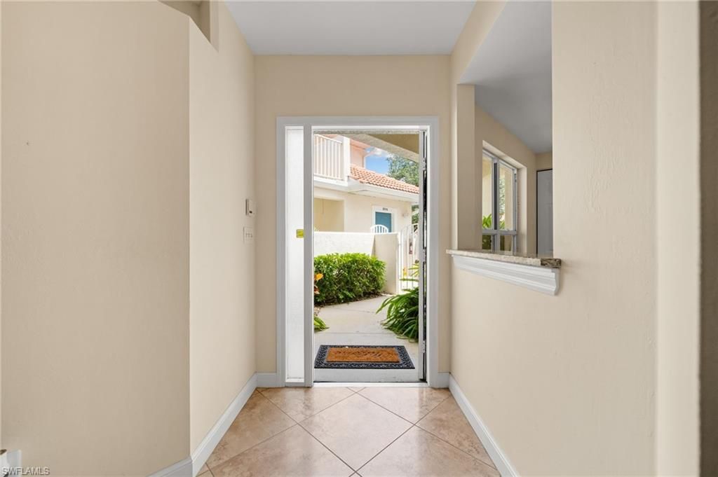 5045 Cedar Springs Dr, Unit 103, Naples, FL 34110 Photo