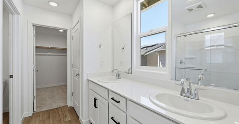 1280 Leonhardt Loop, Lincoln, CA 95648 Photo