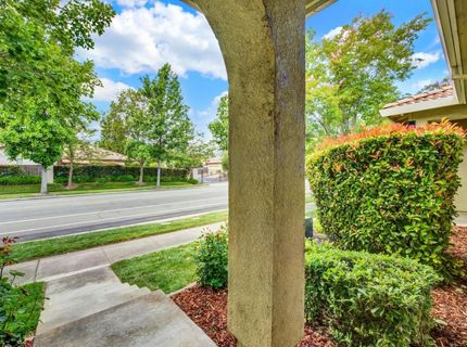 5824 Northborough Dr, Sacramento, CA 95835 Photo