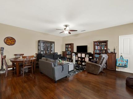 5824 Northborough Dr, Sacramento, CA 95835 Photo