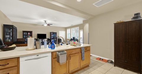 5824 Northborough Dr, Sacramento, CA 95835 Photo