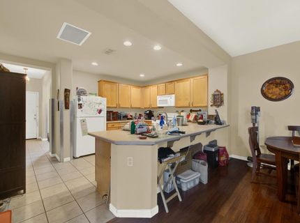 5824 Northborough Dr, Sacramento, CA 95835 Photo