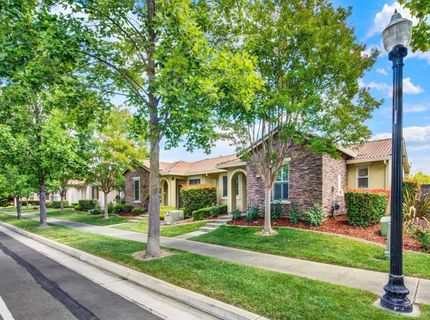 5824 Northborough Dr, Sacramento, CA 95835 Photo