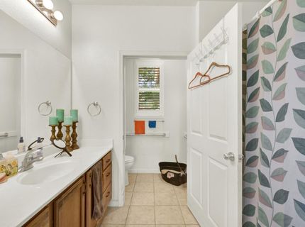 5824 Northborough Dr, Sacramento, CA 95835 Photo