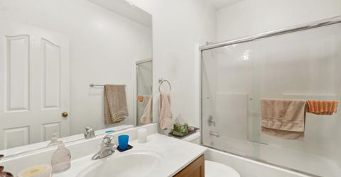 5824 Northborough Dr, Sacramento, CA 95835 Photo