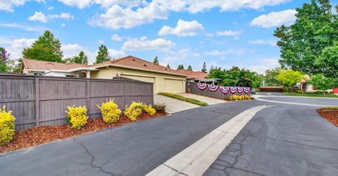 5824 Northborough Dr, Sacramento, CA 95835 Photo