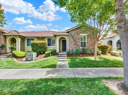 5824 Northborough Dr, Sacramento, CA 95835 Photo