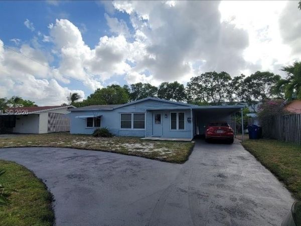 4841 NW 10th Ter, Fort Lauderdale, FL 33309