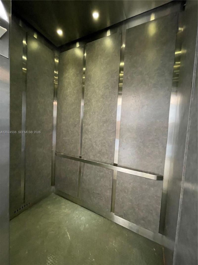 1670 Bay Rd , Unit 2B, Miami Beach, FL 33139 Photo
