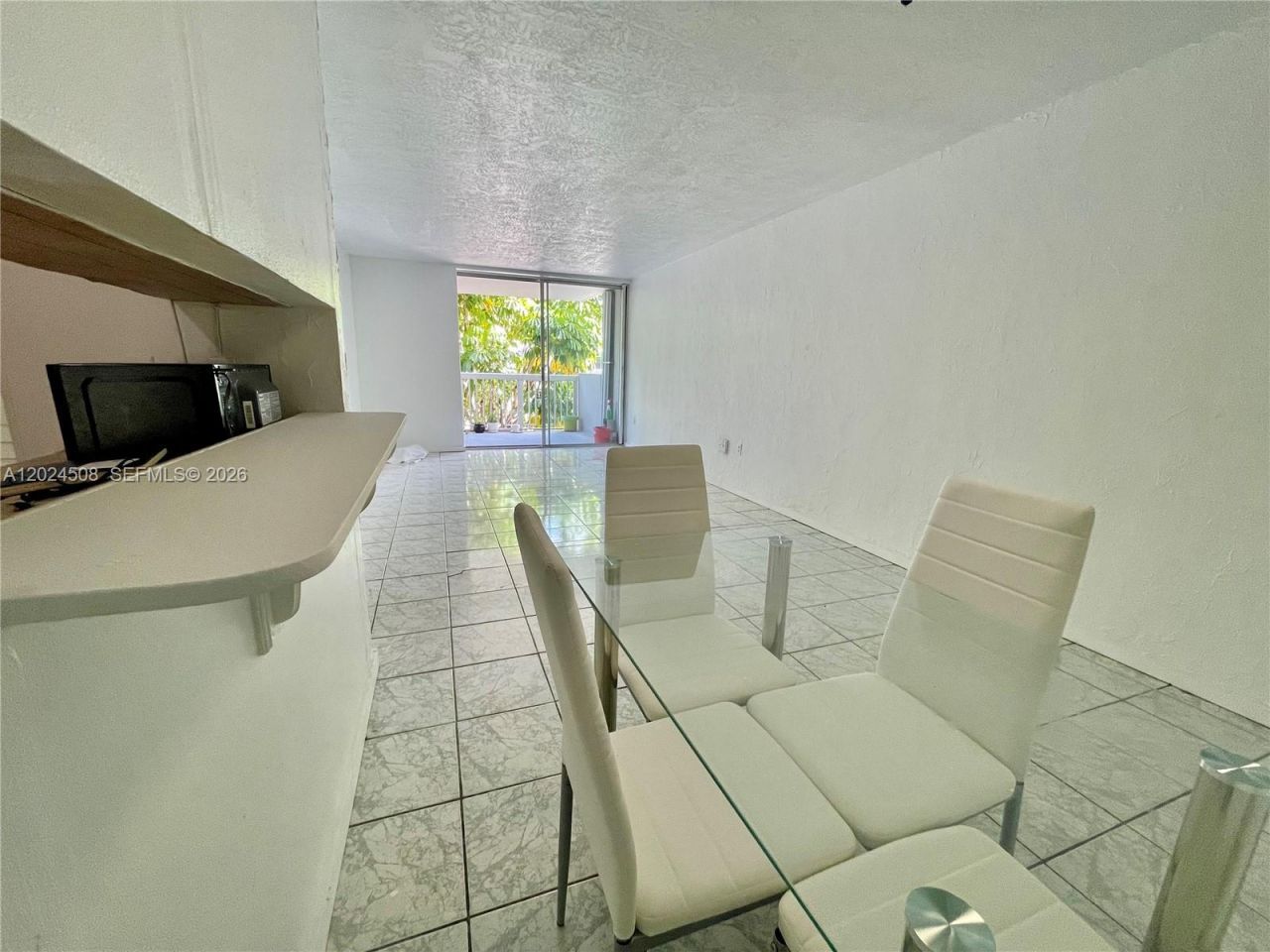 1670 Bay Rd , Unit 2B, Miami Beach, FL 33139 Photo