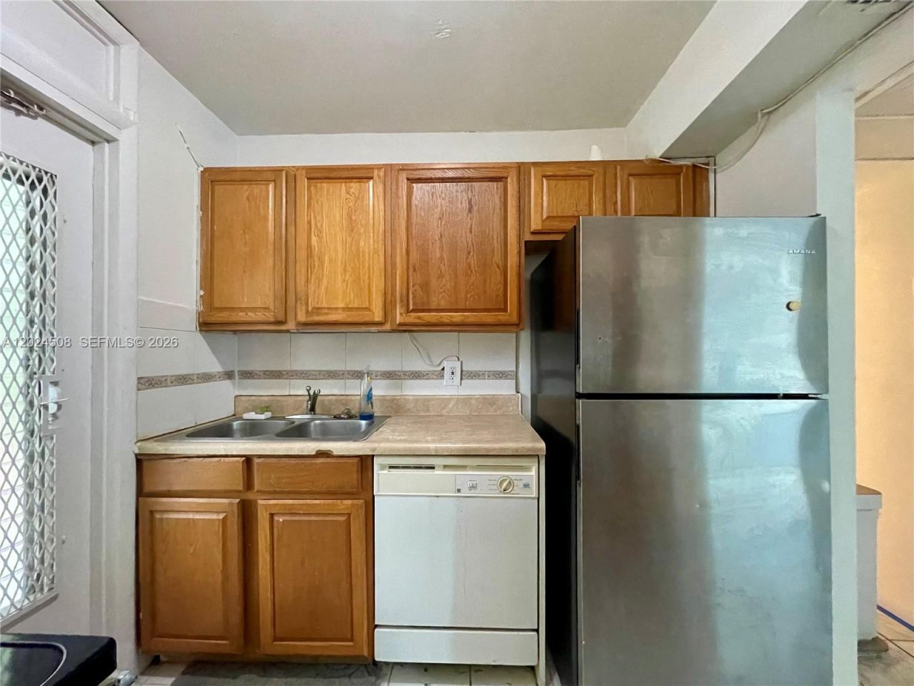 1670 Bay Rd , Unit 2B, Miami Beach, FL 33139 Photo