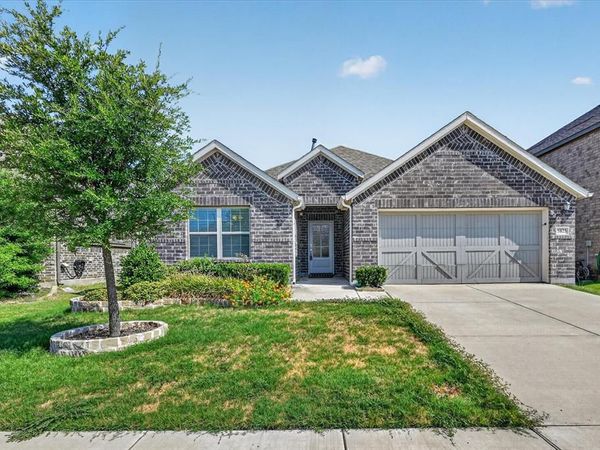 5825 Rostherne Drive, Celina, TX 76227