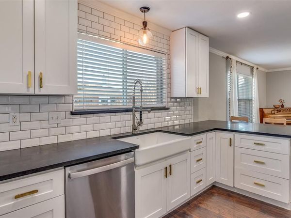 10628 Winding Passage Way, Fort Worth, TX 76131