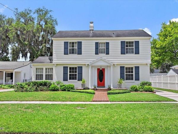 2722 WHITE OAK Lane, Jacksonville, FL 32207