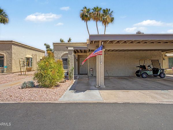 605 S DESERT FLOWER Drive, Mesa, AZ 85208