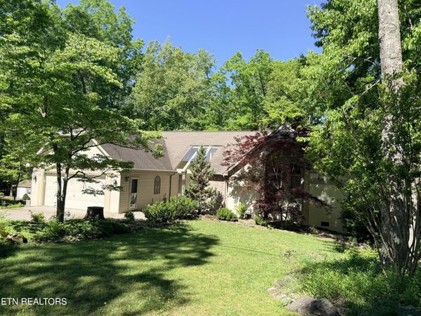 106 Fairhaven Drive, Fairfield Glade, TN 38558