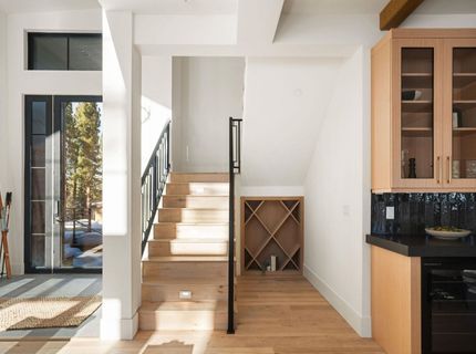 9233 Heartwood Drive, Truckee, CA 96161 Photo