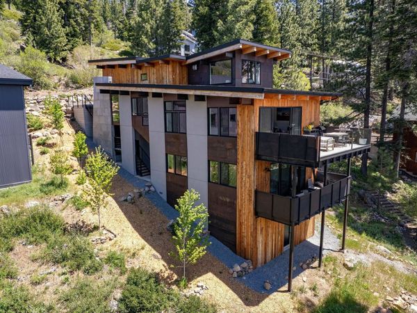 13011 Palisade Street, Truckee, CA 96161
