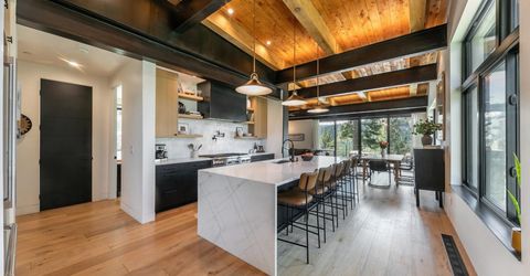 13011 Palisade Street, Truckee, CA 96161 Photo
