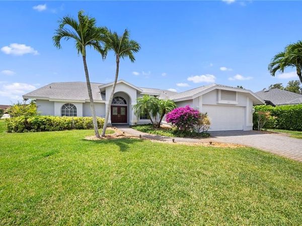 3971 Spring Garden LN , ESTERO, FL 33928