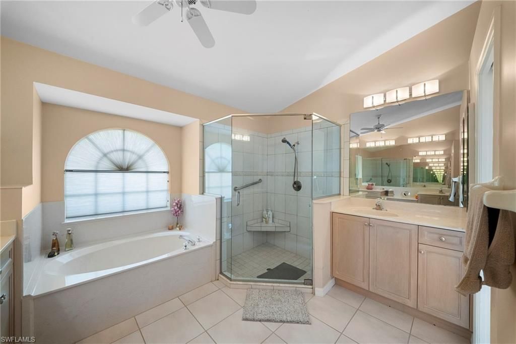 3971 Spring Garden Ln , Estero, FL 33928 Photo