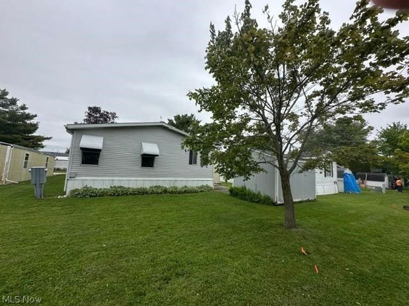 711 Brookside Drive, Wellington, OH 44090 Photo 3