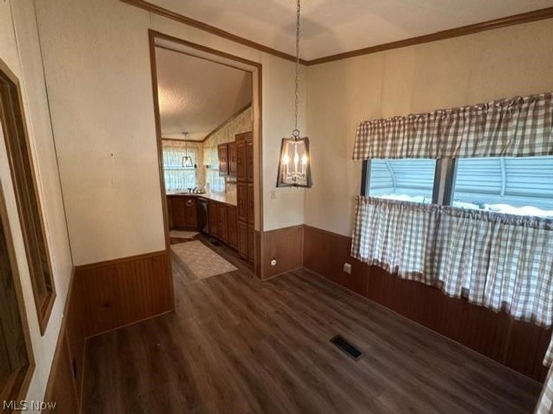 711 Brookside Drive, Wellington, OH 44090 Photo 6