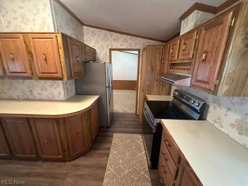 711 Brookside Drive, Wellington, OH 44090 Photo 8
