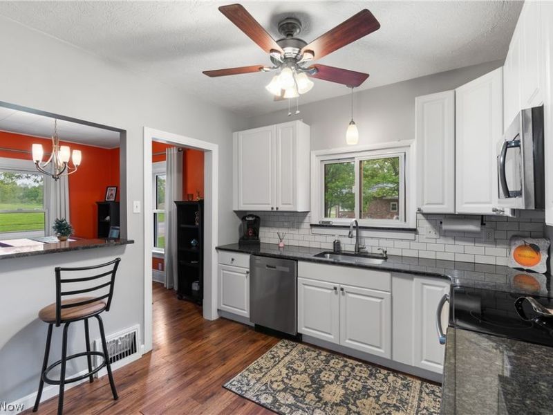 25001 Chardon Road, Richmond Heights, OH 44143 Photo 15
