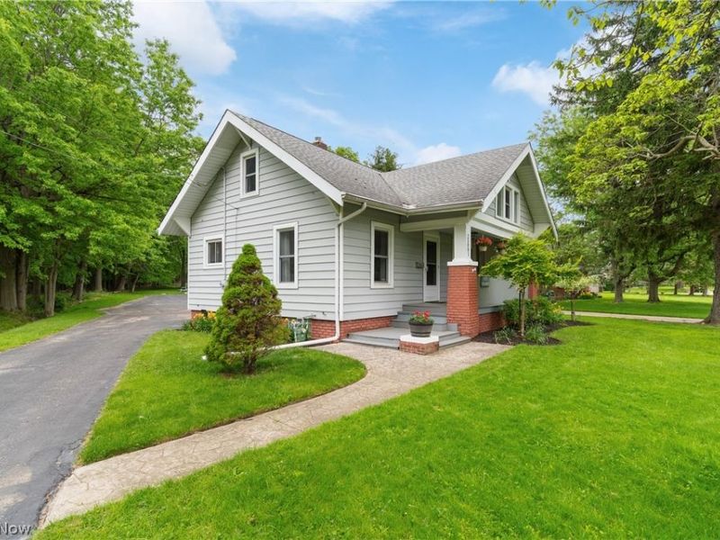 25001 Chardon Road, Richmond Heights, OH 44143 Photo 3