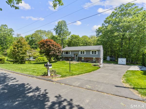 148 Osborn , Monroe, CT 06468