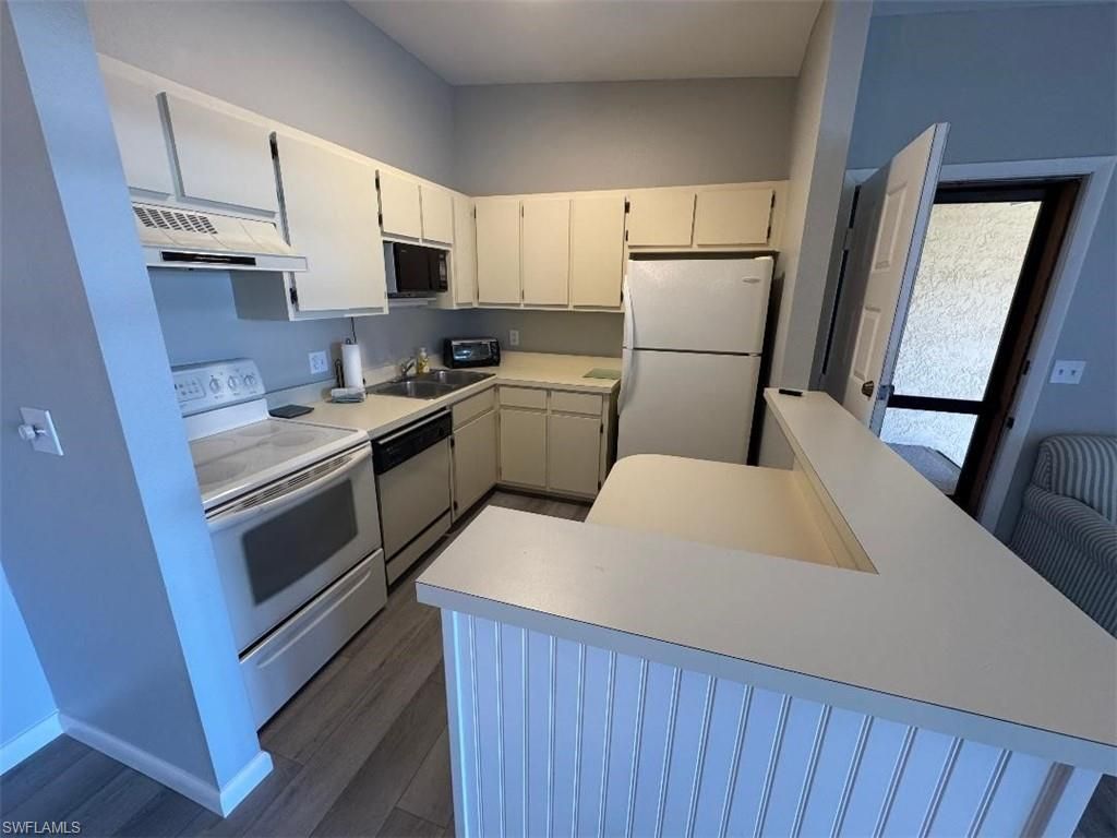 6496 Royal Woods Dr , Unit 7, Fort Myers, FL 33908 Photo