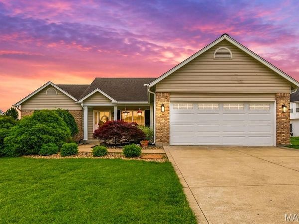 3204 Post Walk Court , O'Fallon, MO 63368