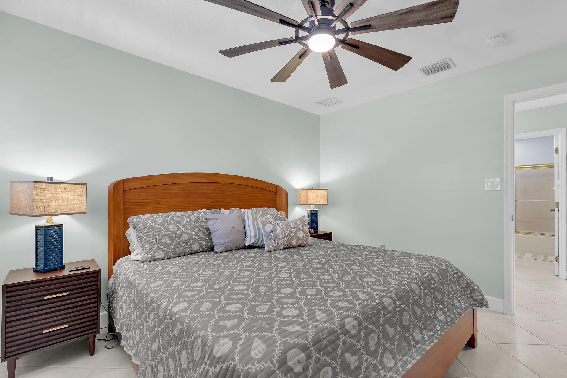 292 Sadowski, Key Colony, FL 33051 Photo