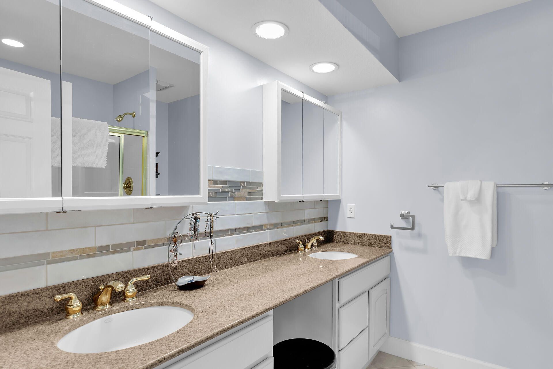 292 Sadowski, Key Colony, FL 33051 Photo