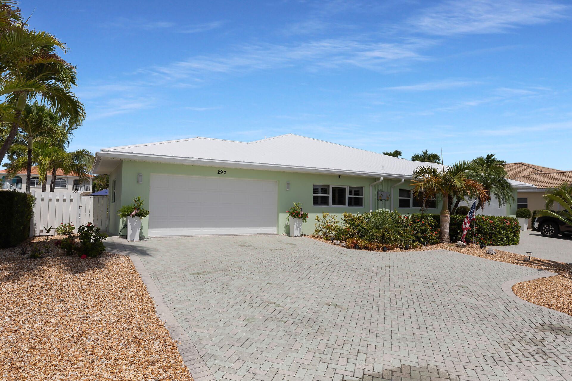 292 Sadowski, Key Colony, FL 33051 Photo