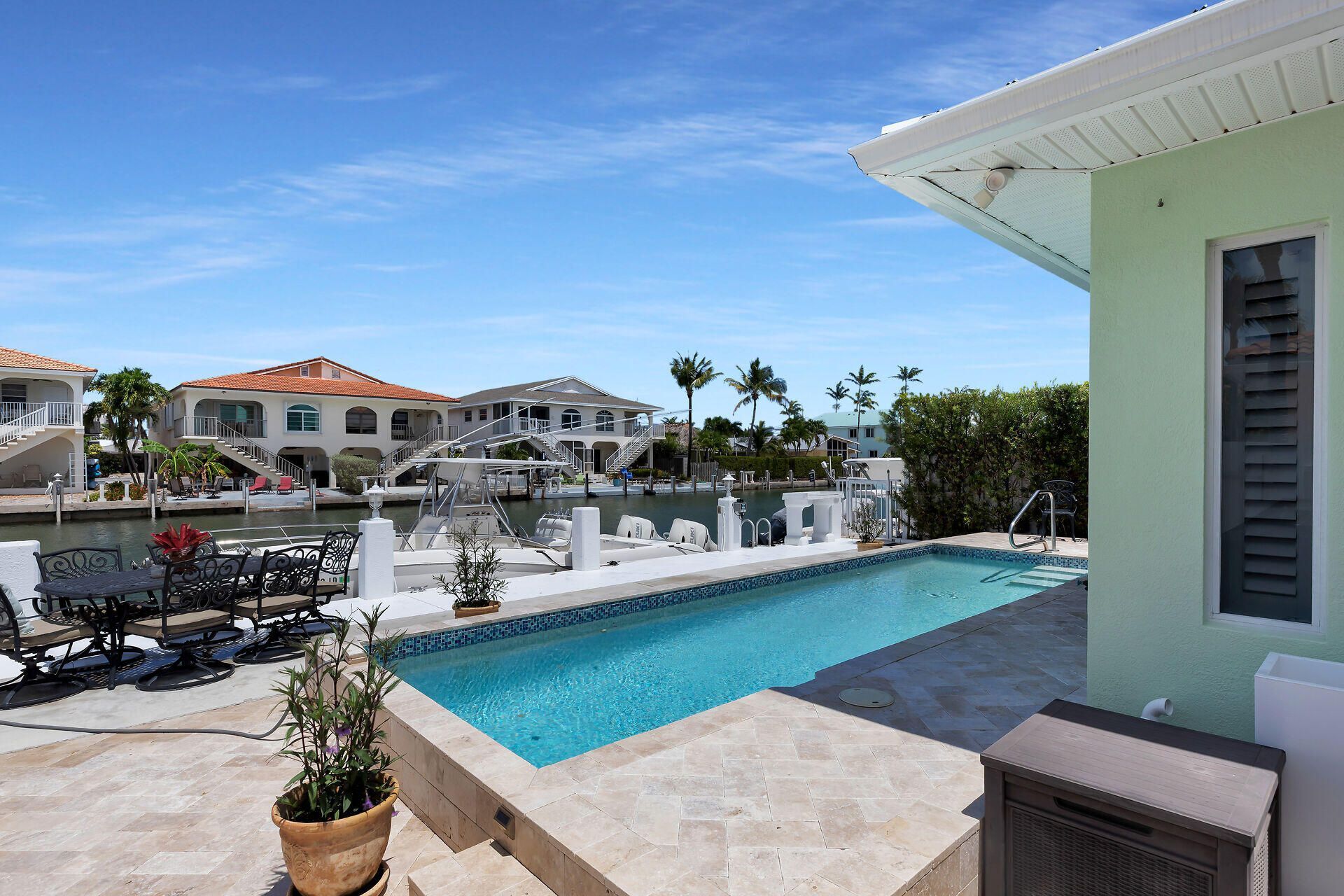292 Sadowski, Key Colony, FL 33051 Photo