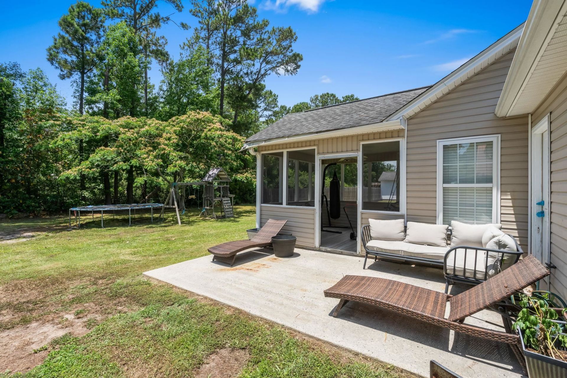 3850 Mallard Way Photo 24