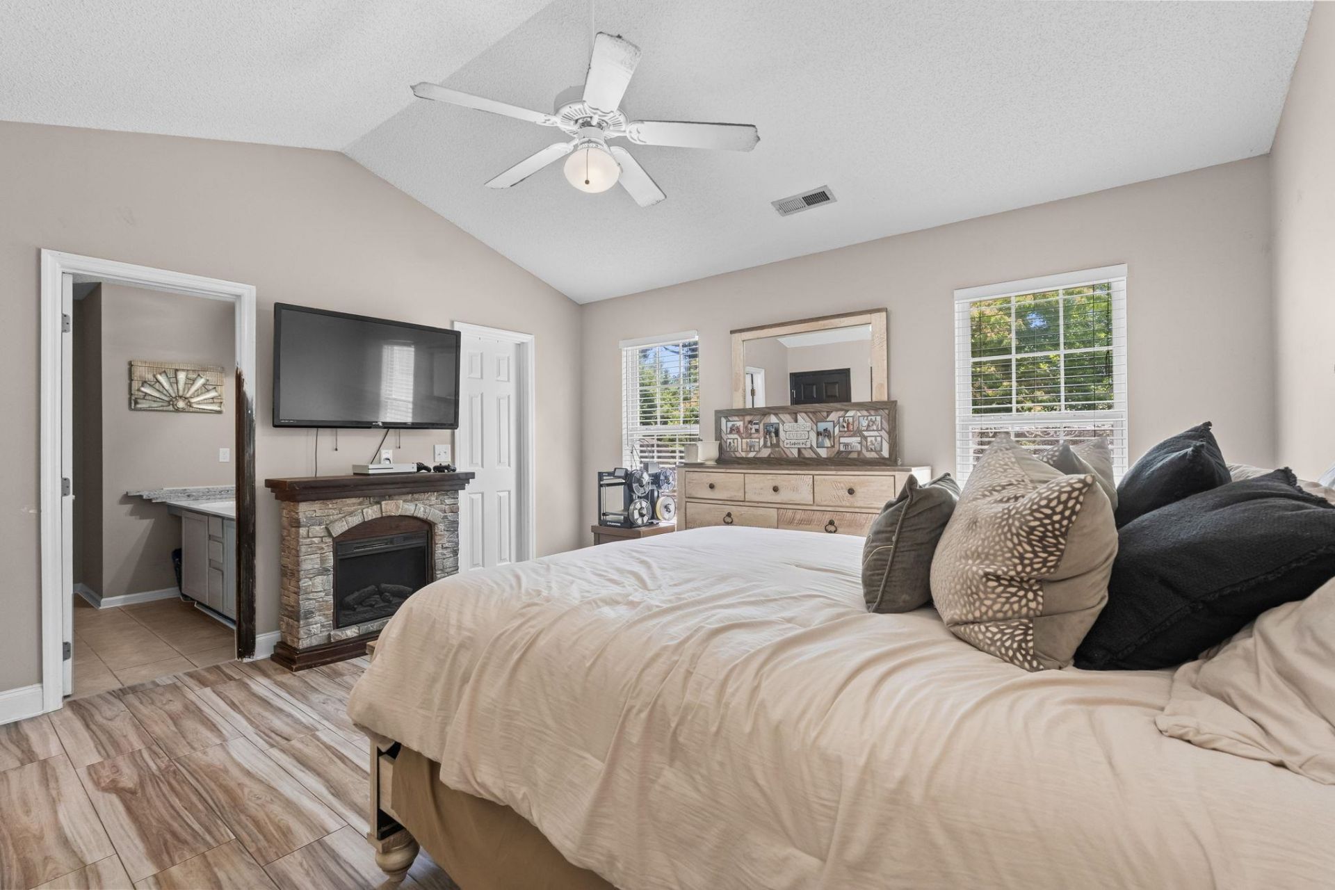 3850 Mallard Way Photo 31