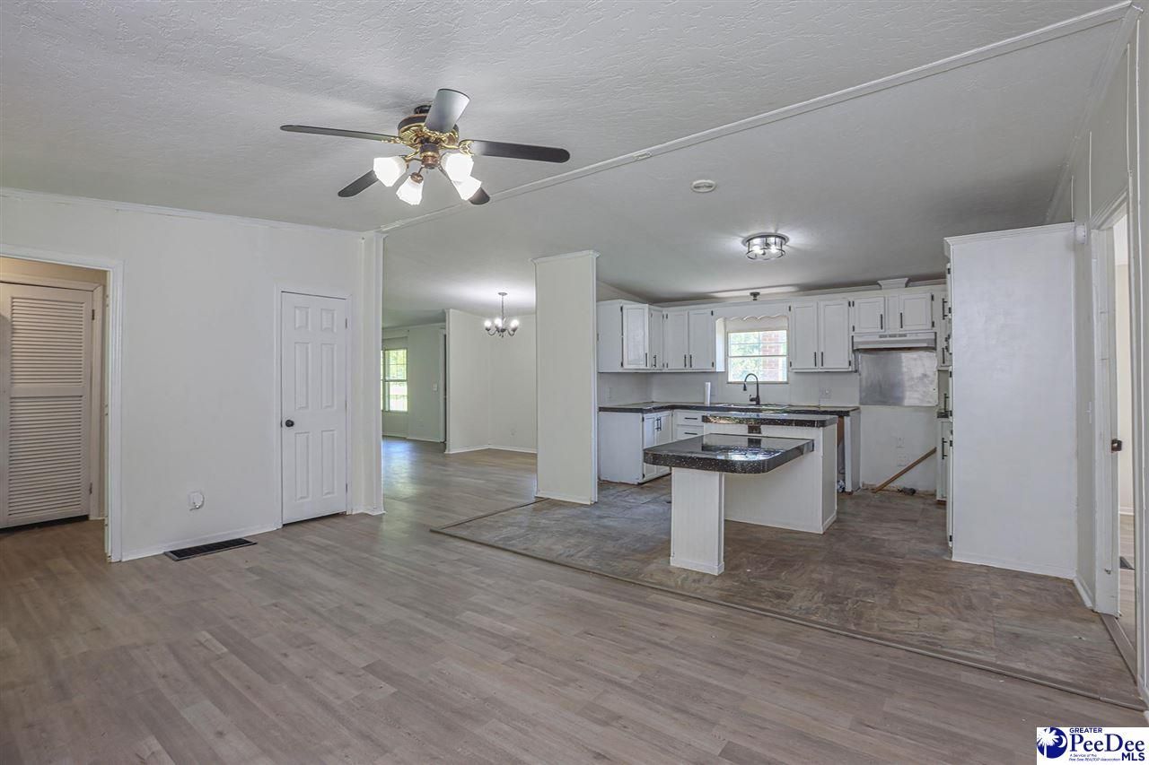 164 Joy Road Photo 15