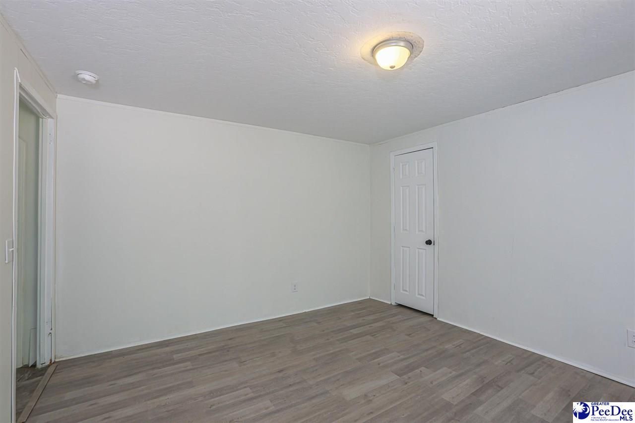 164 Joy Road Photo 26