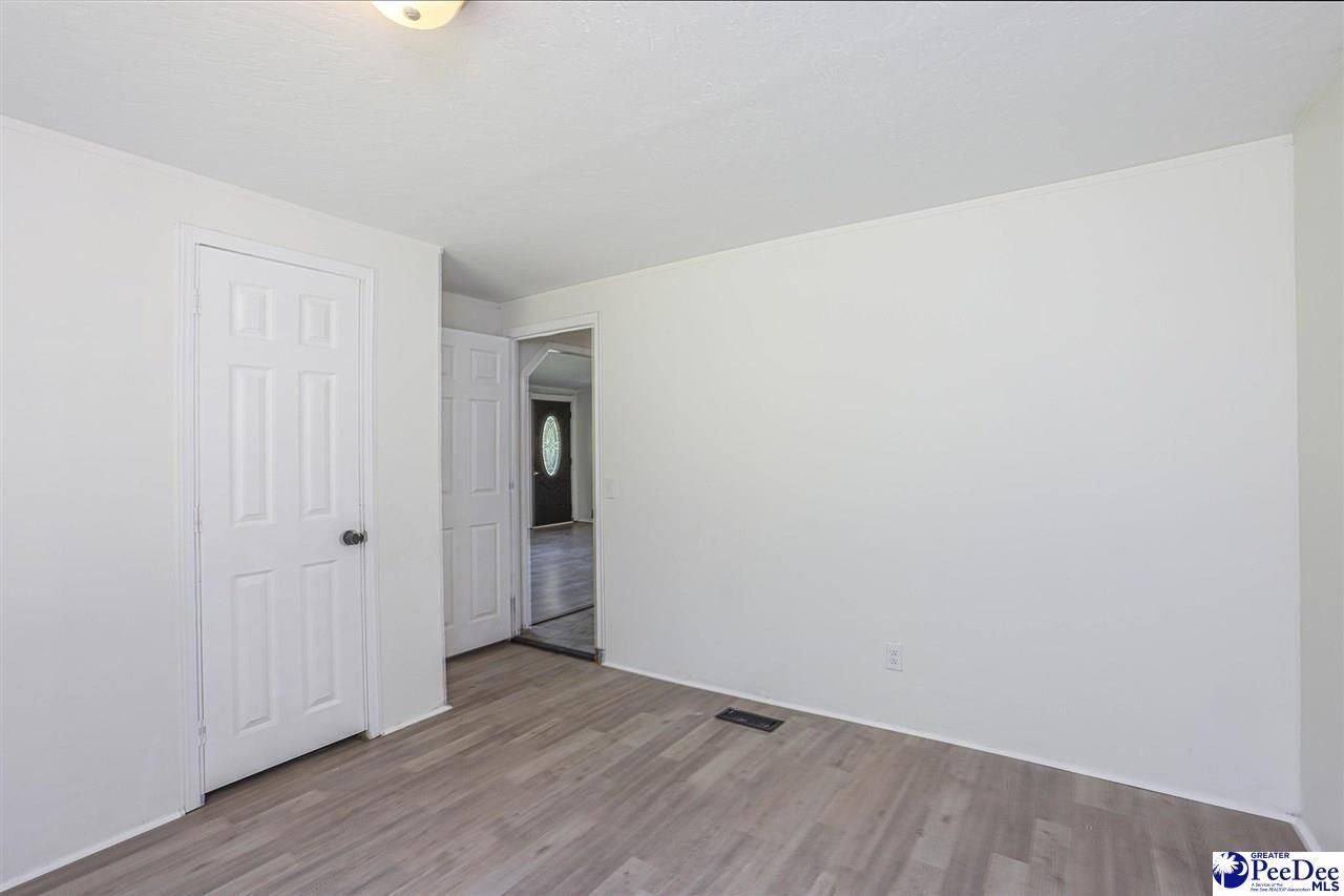 164 Joy Road Photo 35