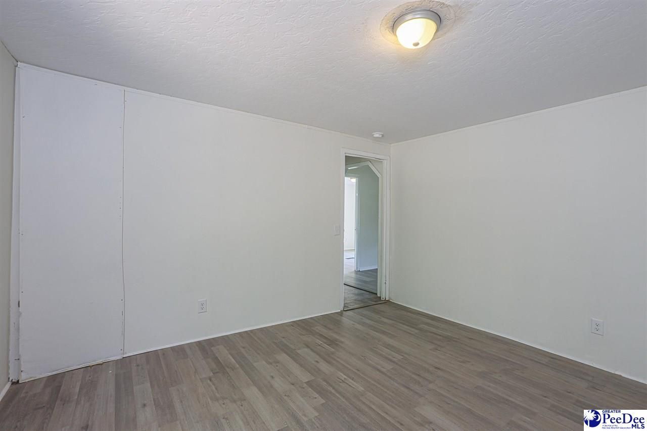 164 Joy Road Photo 43