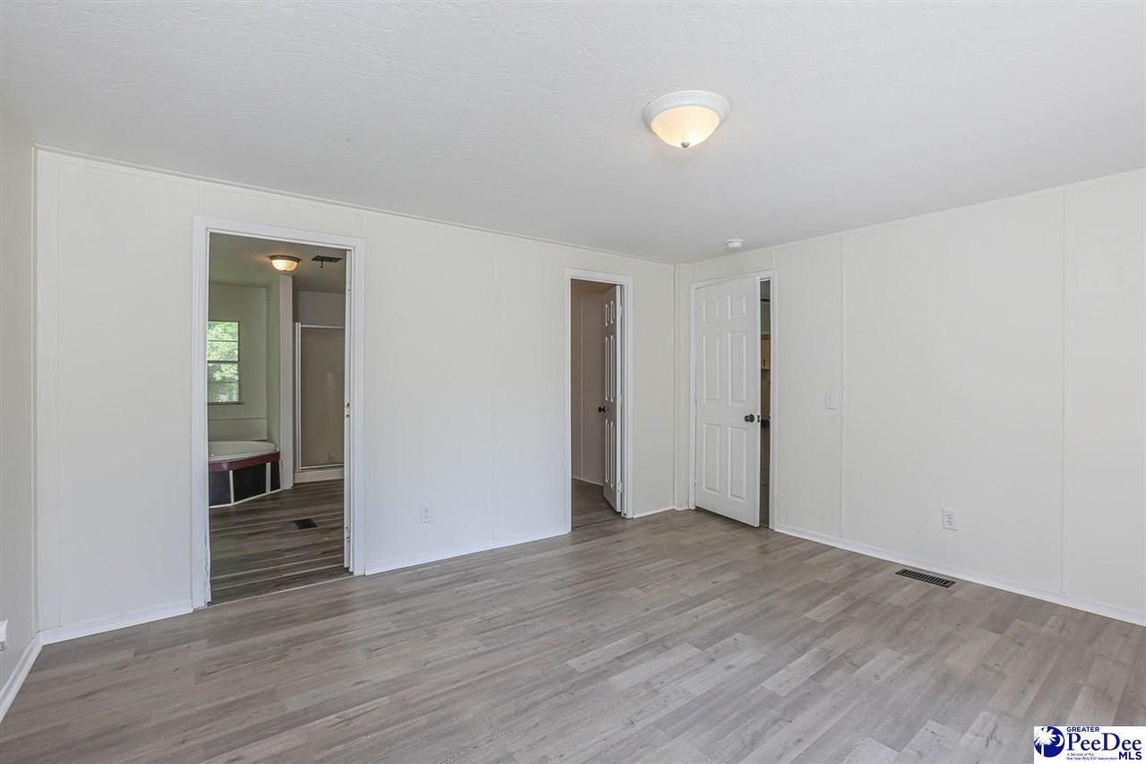 164 Joy Road Photo 48