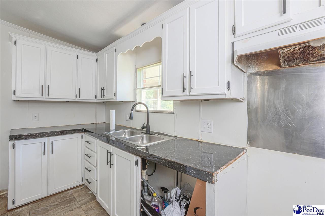 164 Joy Road Photo 52