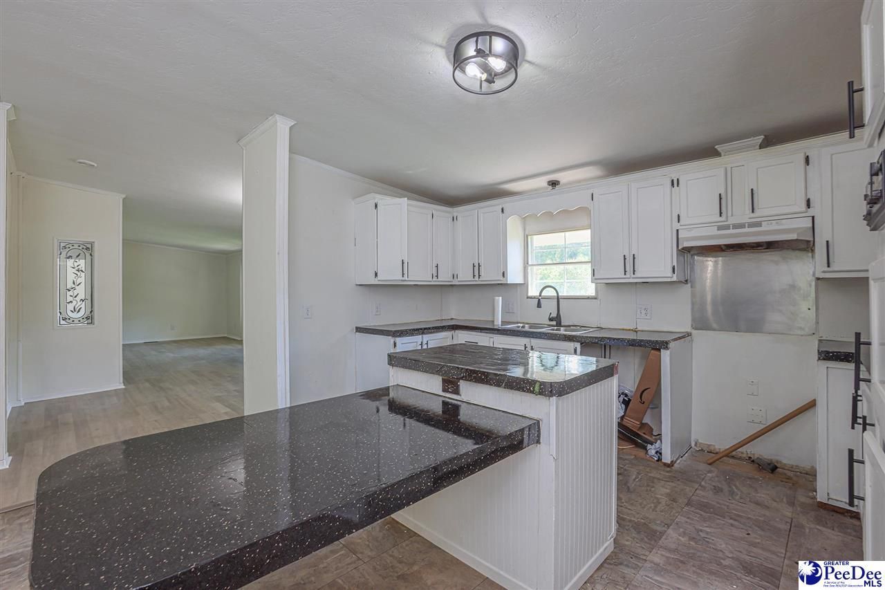 164 Joy Road Photo 56
