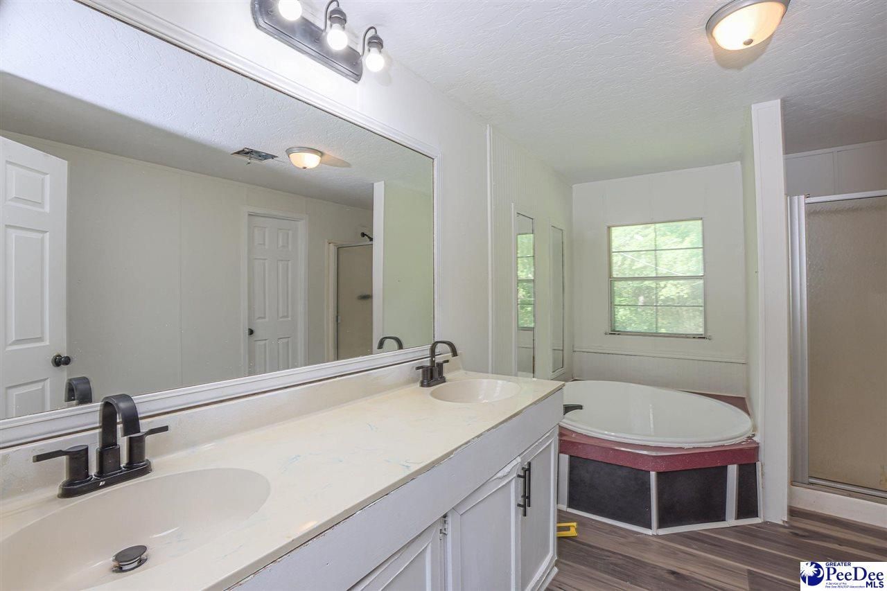 164 Joy Road Photo 58