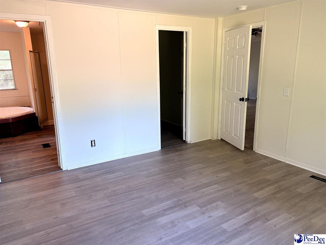 164 Joy Road Photo 6