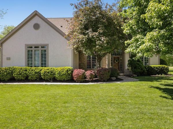 5160 Old Field Court , Westerville, OH 43082